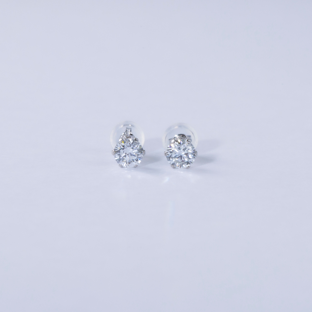 Pt900 Lilya（リリア)ピアス