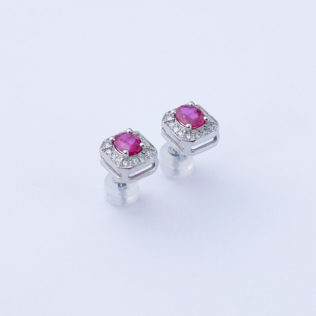 Pt900 Anemone（アネモネ）ピアス